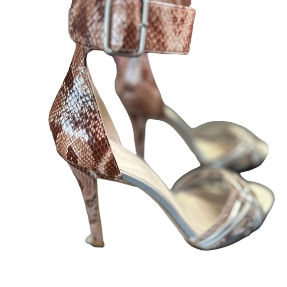 JOAN & DAVID DASIONA Multi Siona ankle strap 4 inche high heels size 8M EUC - Picture 8 of 11